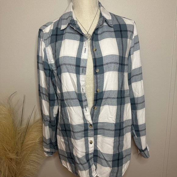 Teal/white plaid long sleeve - Picture 1 of 4